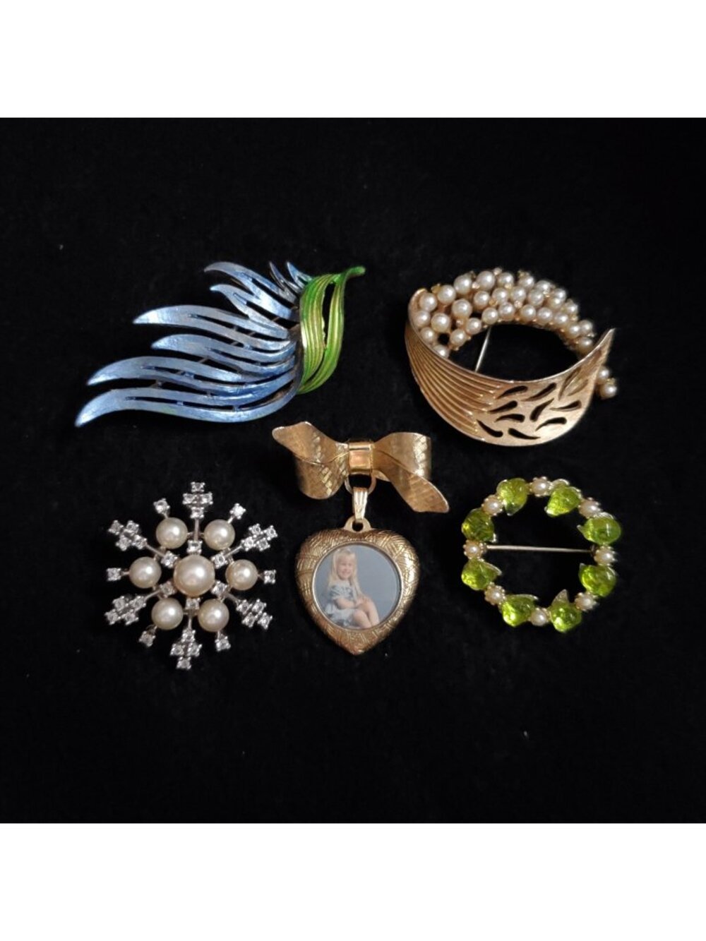 Vintage Brooch Lot Of 5 Two Signed BSK
